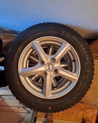 Cerchi  in lega Avus 