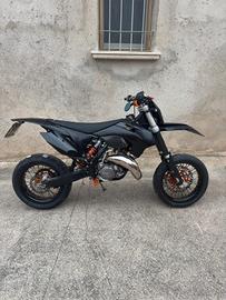 ktm ecc 125