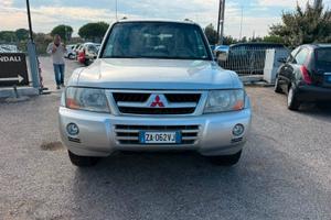 Mitsubishi Pajero 3.2 16V DI-D 5p. GLS1