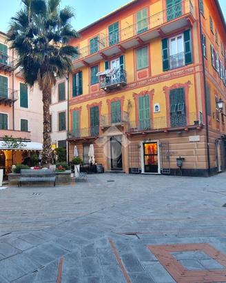 4 LOCALI A LOANO