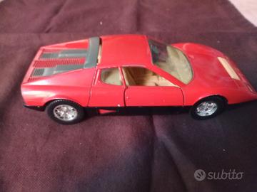 Ferrari modellino scala 1/24