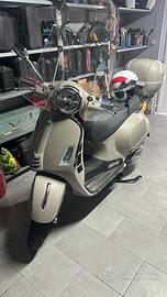 Vespa 310