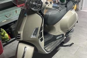 Vespa 310