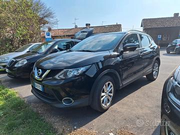NISSAN QASHQAI TEKNA 1.5 DCI