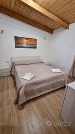 Villetta , composta da sala cucina bagno cameletta