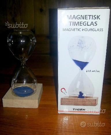 Clessidra magnetica / magnetic hourglass - Arredamento e