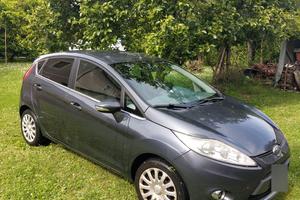 Ford Fiesta 1.2 - 82 CV - 5 porte - Titanium