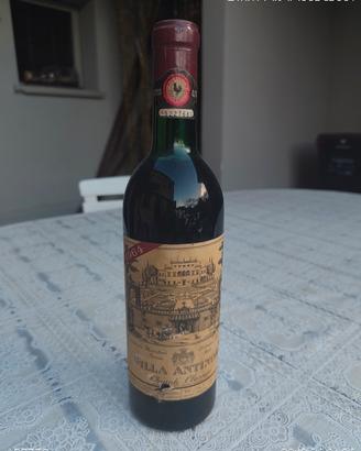 bottiglia di vino da collezione Antinori 