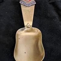 Due cucchiaini vintage da collezione