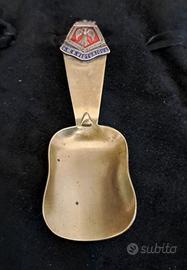 Due cucchiaini vintage da collezione