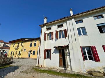 CASA INDIPENDENTE A COLCERESA