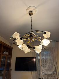 Lampadario in ferro battuto