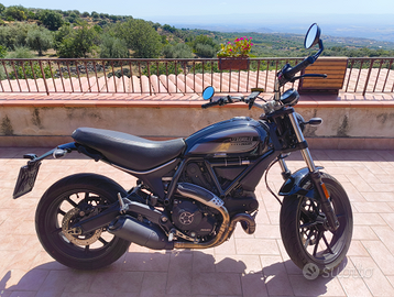 Ducati Scrambler Sixty2
