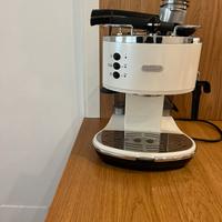 Vwndita macchina da caffe’