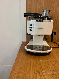 Vwndita macchina da caffe’