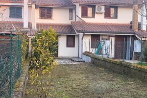 Villino a schiera in posizione panoramica