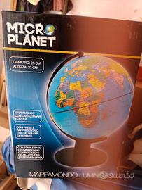Mappamondo luminoso