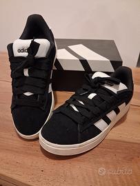 Scarpe adidas nr. 45.5