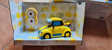 Minions auto telecomandata