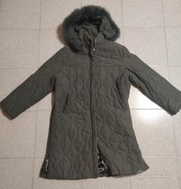 Cappotto donna con cappuccio in volpe