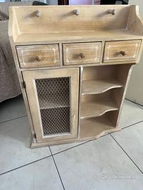 Armadietto con cassetti stile shabby