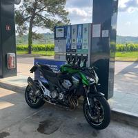Z800 e A2