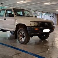 TOYOTA HILUX LN 105 2.4 D 2L MOTOR