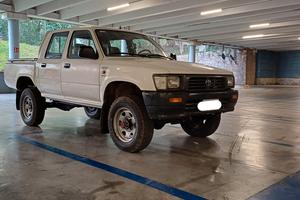 TOYOTA HILUX LN 105 2.4 D 2L MOTOR