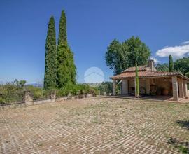 VILLA SINGOLA A CALVI DELL'UMBRIA