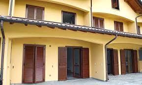 Artigiano collaboratore edile idraulica elettrico