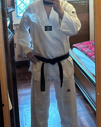 Dobok Taekwondoo