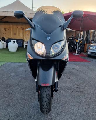 Yamaha T Max Black Max