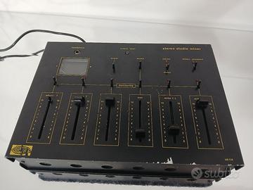 Mixer Vintage Amtron UK718 Stereo Studio Mixer 6 C
