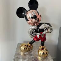 Scultura in resina con colrazione a specchio