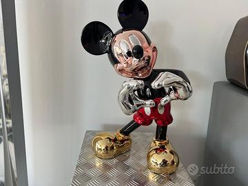 Scultura in resina con colrazione a specchio