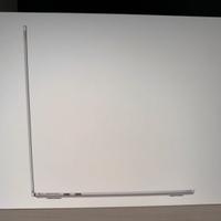 Macbook Air M4 13.6” 256gb - Argento