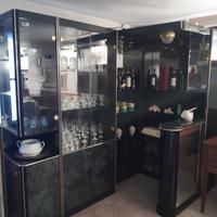 Mobile vetrinetta con angolo bar