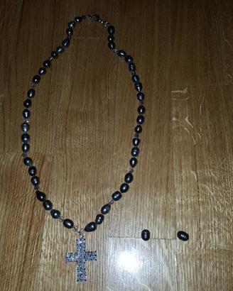 Collana di perle con pendente in argento