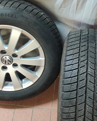 Gomme invernali con cerchi Volkswagen 