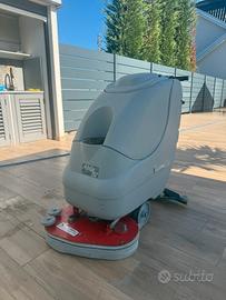 Lavasciuga pavimenti