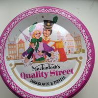 Scatola in latta Quality Street