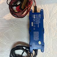 Caricabatteria auto