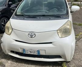 Auto 3.000 Toyota IQ