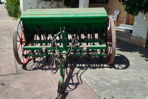 Seminatrice SEME E CONCIME