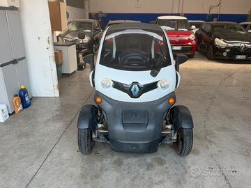Renault twizy elettrica senza patente
