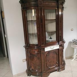 mobile vetrina antica 