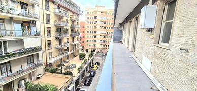 3 LOCALI A BARI