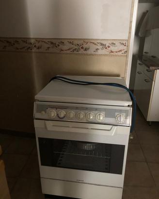 Cucina a gas monoblocco Ariston