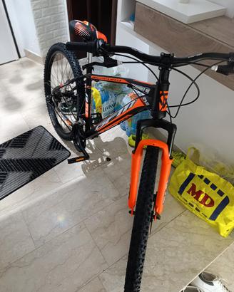 bicicletta 27 e mezzo in buon stato 