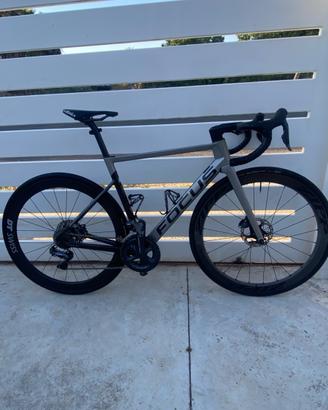 Bici da strada focus Izalco